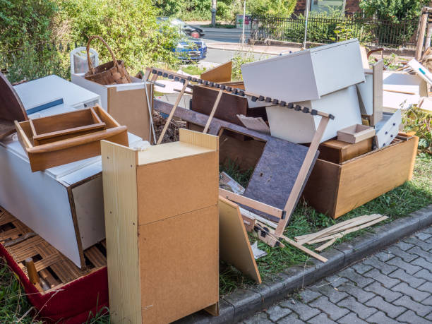 Best Commercial Junk Removal  in St Peter, WI